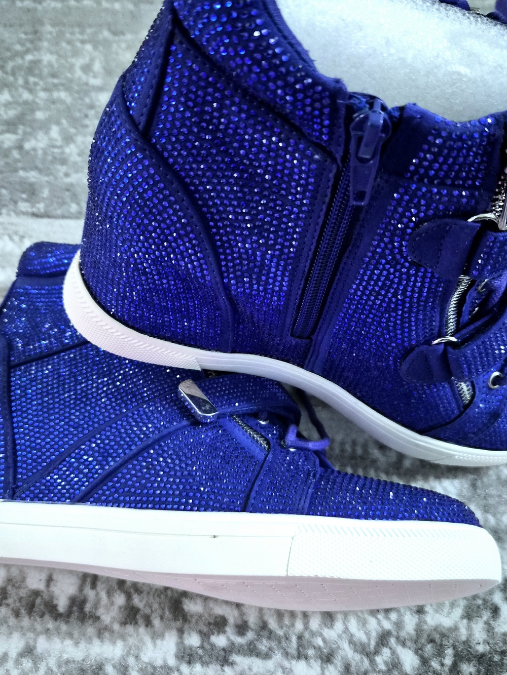 NwT Gorgeous Royal Blue Rhinestone Sparkly Wedge Sneakers - Picture 4 of 7